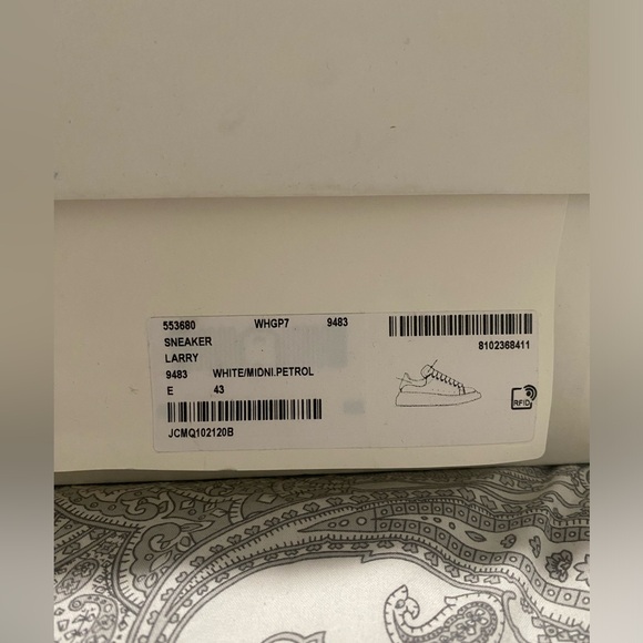 Alexander McQueen Larry sneaker “Midnight petrol” suede - Picture 3 of 4